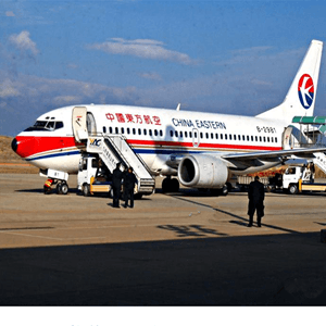 凤凰空运航空快运业稳步发展的原因是什么？